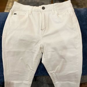 Women’s KanCan skinny jeans